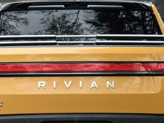 Rivian R1T, Lease a Rivian R1T truck-2 - EV Tech, Tech News Trending Headlines, Tech News and Trending Headlines